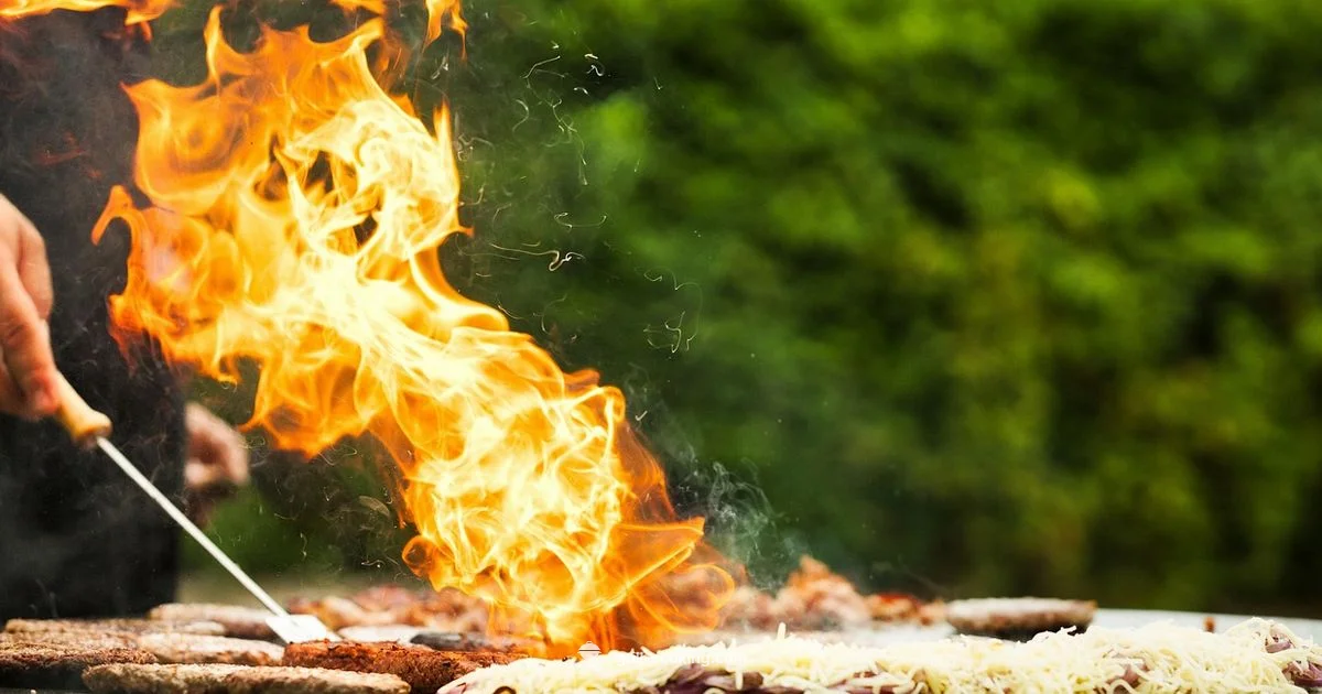 Grilled Burger Mastery - Grill Cooking