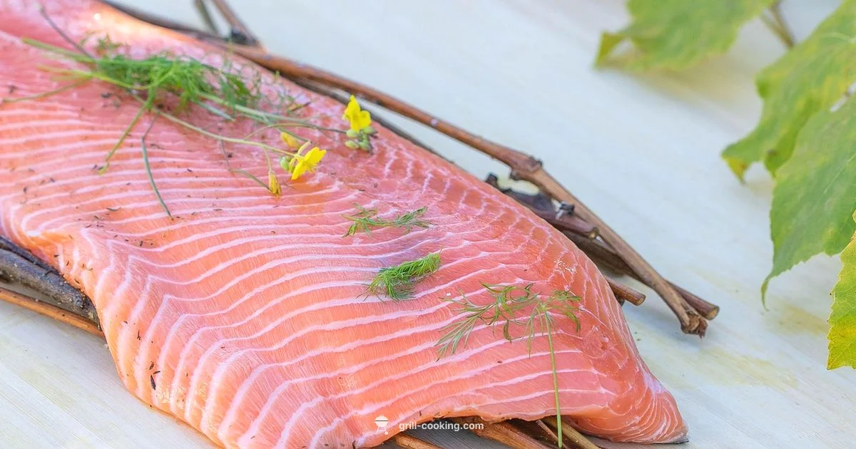 Side-First Salmon - Grill Cooking