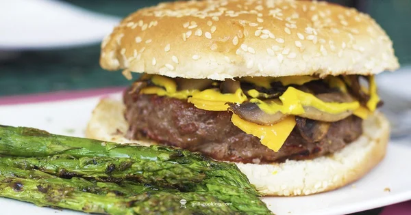 Grill Burgers For Flavor - Grill Cooking